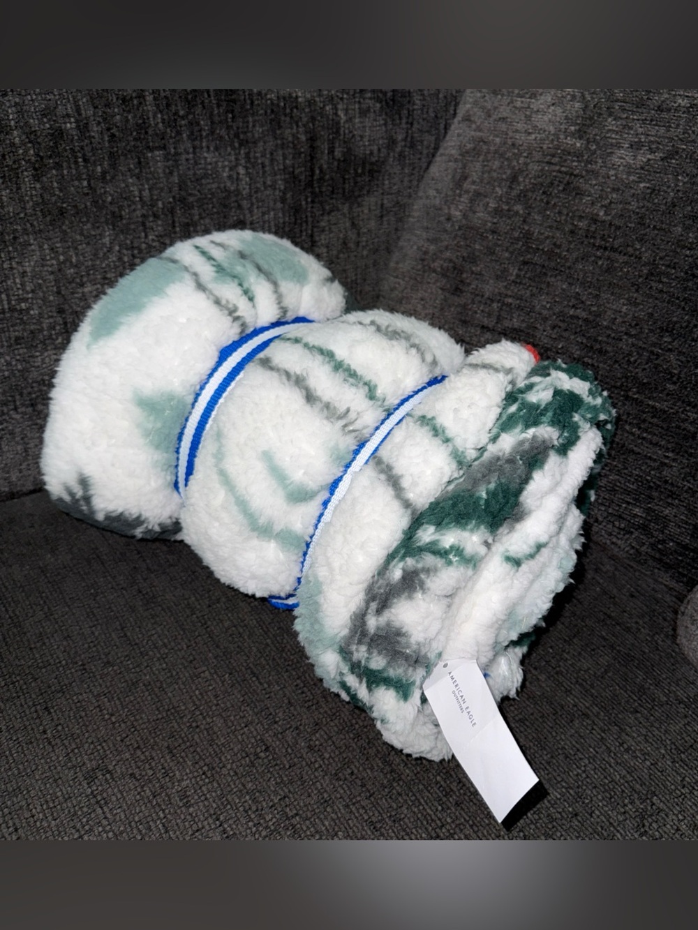 AMERICAN EAGLE SHERPA BLANKET PLUSH Fleece 50 X 60”-new